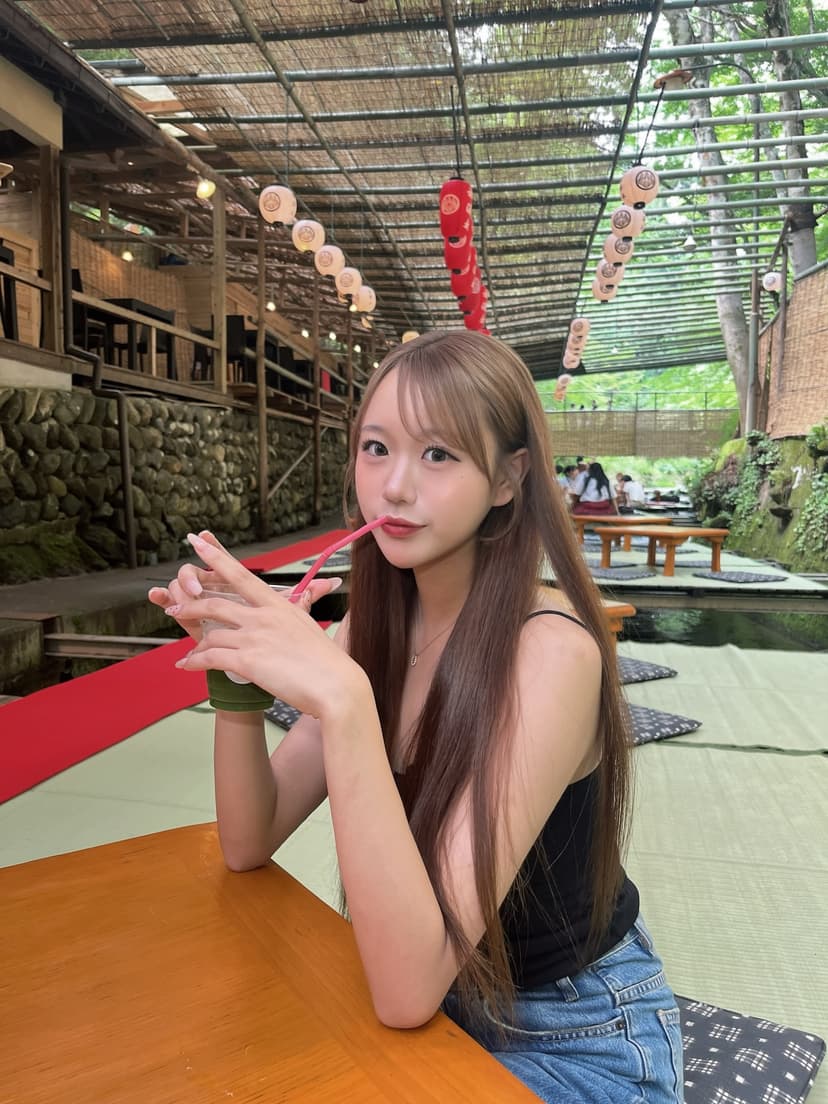 ひなとみりちゃむがSNSを更新しました
